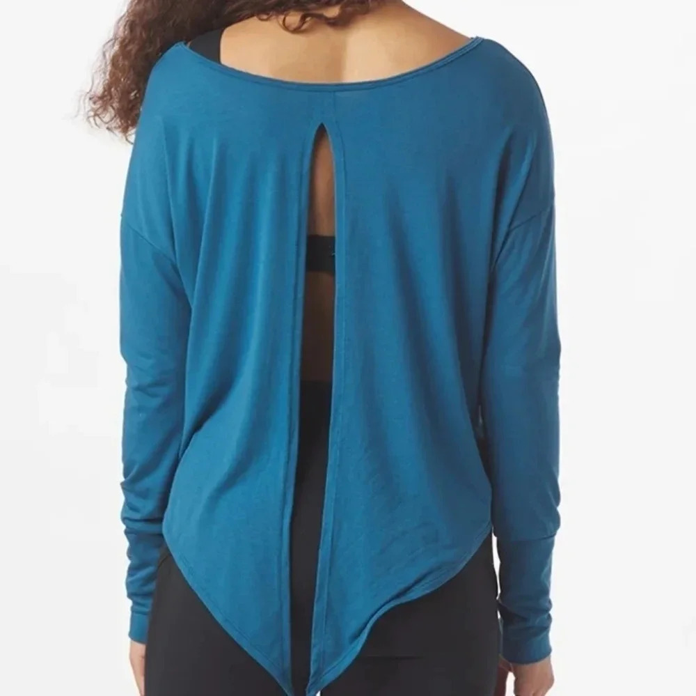 NWT GLYDER Tie Back Dolman Moroccan Blue Long Sleeve Shirt, Multiple Sizes - Picture 3 of 13